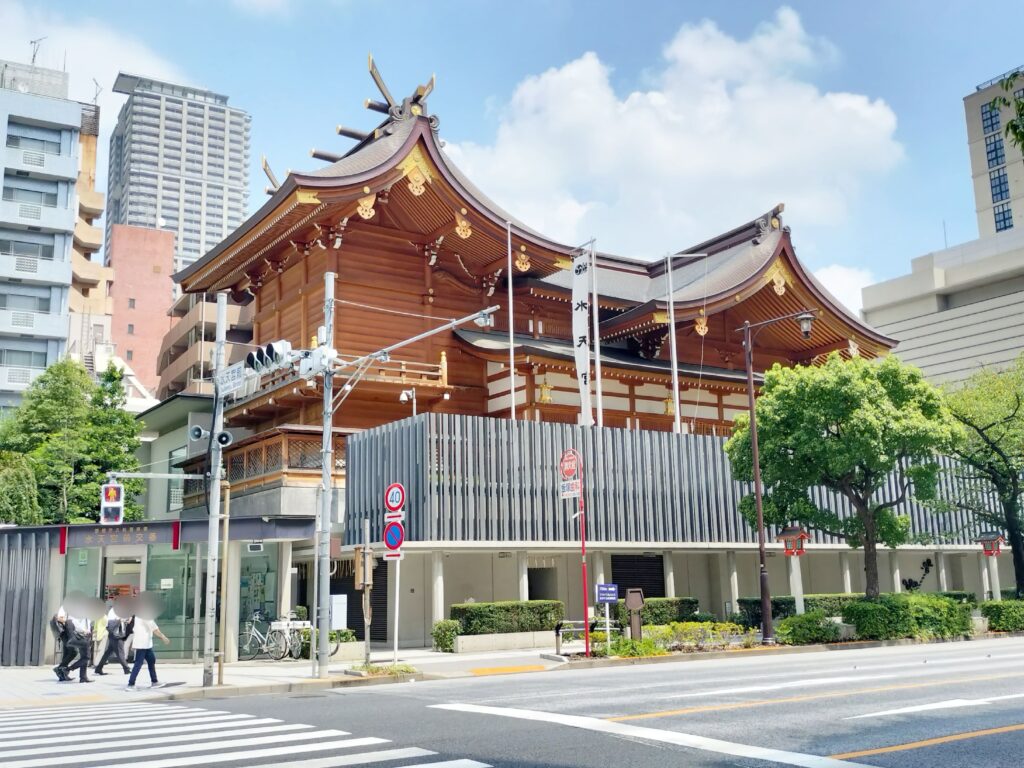 日本橋の水天宮。安産祈願で有名ですが、七福神めぐりでは弁財天としてお参りします。